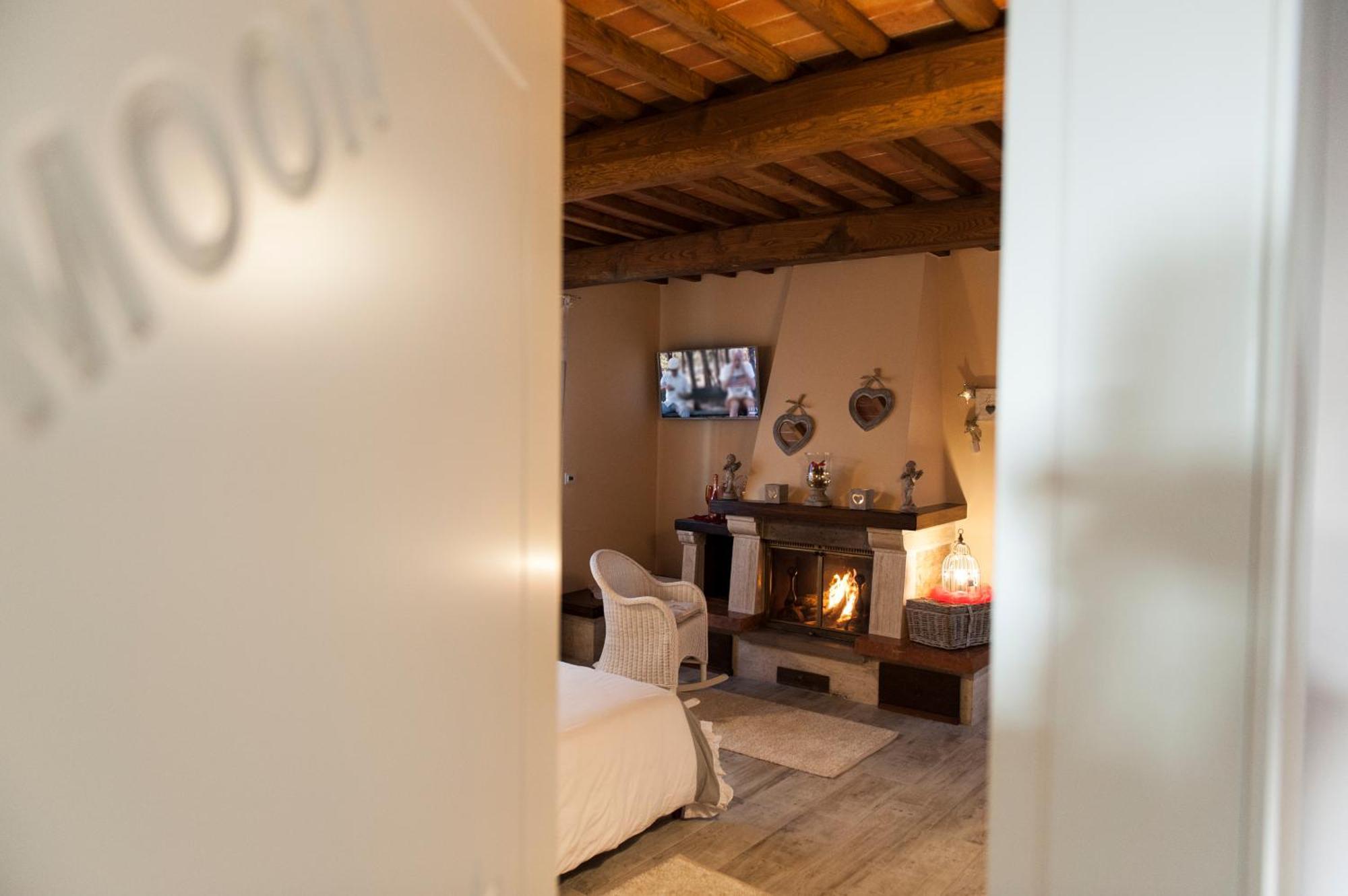 Agriturismo Belagaggio Montefollonico الغرفة الصورة